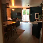 1950 Piscine Et Spa- Gerardmer - Terrain Entierement Clos Pour Animaux