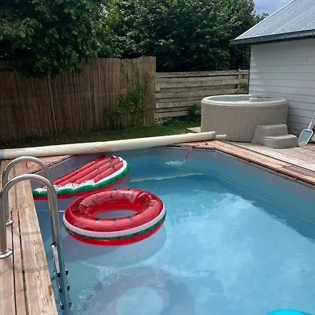 1950 Détente Et Découverte Avec Et Piscine Extérieure *