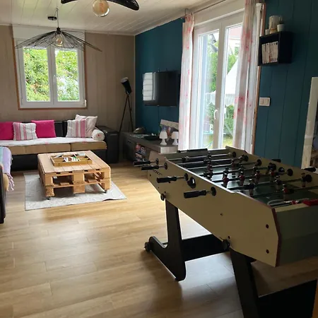 1950 Détente Et Découverte Avec Et Piscine Extérieure