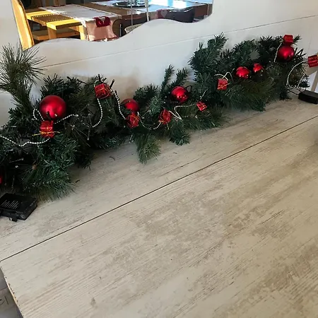 1950 Détente Et Découverte Avec Et Piscine Extérieure *