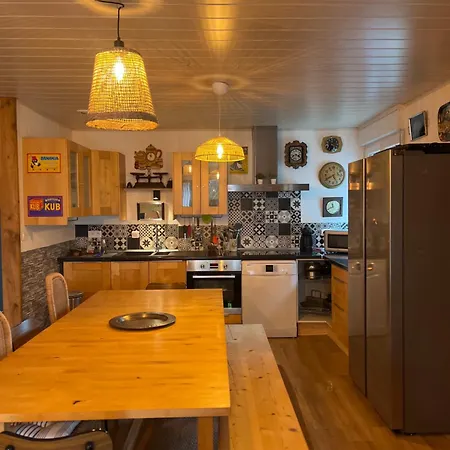 Appartement 1950 Piscine Et Spa- Gérardmer - Terrain Entièrement Clos Pour Animaux
